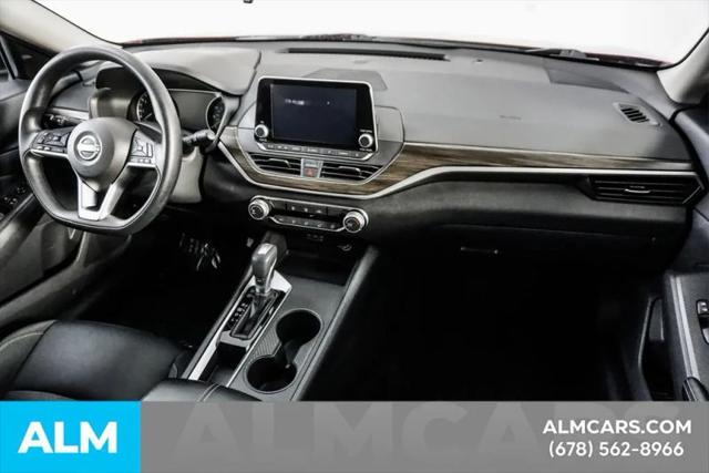 2025 Nissan Altima SV FWD