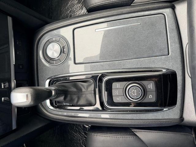 2022 Nissan Armada SV 2WD