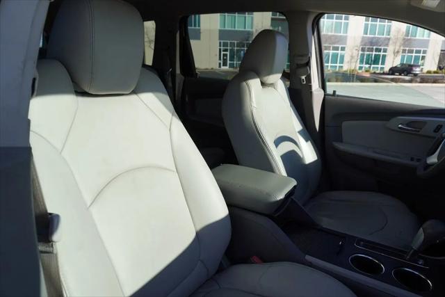 2011 Chevrolet Traverse 2LT