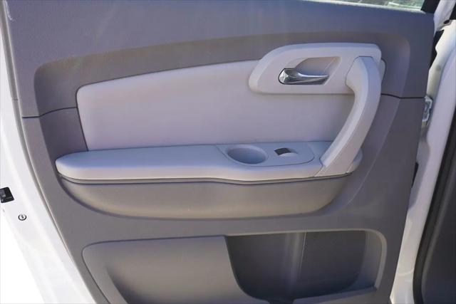 2011 Chevrolet Traverse 2LT