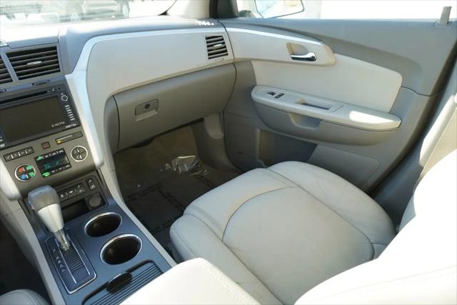 2011 Chevrolet Traverse 2LT
