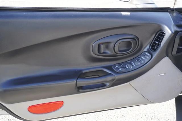 1999 Chevrolet Corvette Base