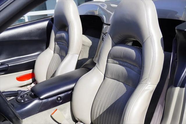 1999 Chevrolet Corvette Base