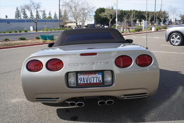 1999 Chevrolet Corvette Base