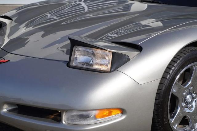 1999 Chevrolet Corvette Base