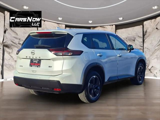 2024 Nissan Rogue SV FWD