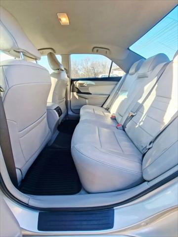 2016 Toyota Camry XLE