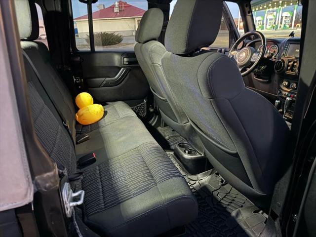 2012 Jeep Wrangler Unlimited Sahara