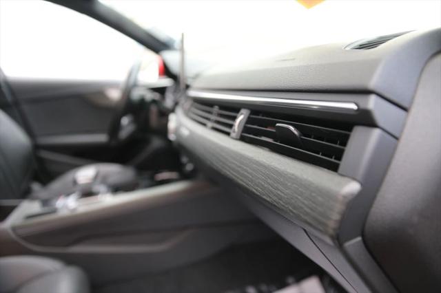 2023 Audi A4 Premium Plus 45 TFSI S line quattro S tronic