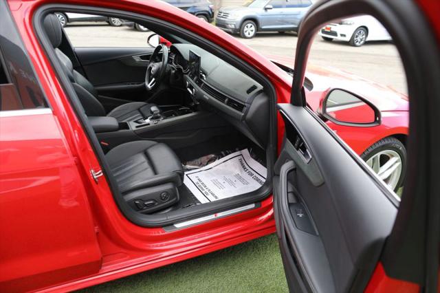 2023 Audi A4 Premium Plus 45 TFSI S line quattro S tronic