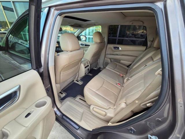 2014 Nissan Pathfinder SL