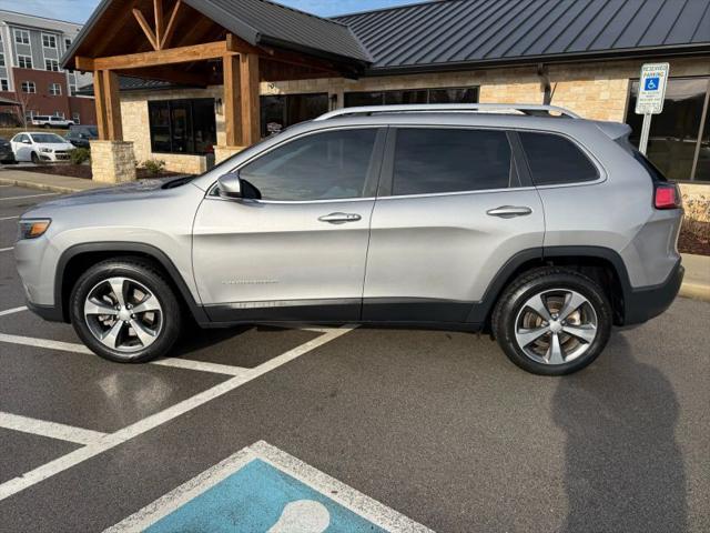 2019 Jeep Cherokee Limited FWD