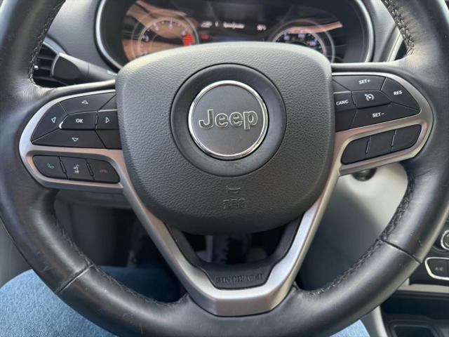 2019 Jeep Cherokee Limited FWD