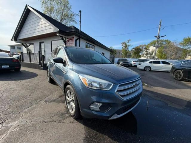 2018 Ford Escape SE for sale in Hicksville, NY