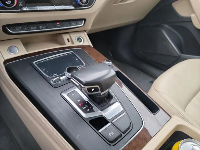 2020 Audi Q5 Premium Plus 45 TFSI quattro S tronic