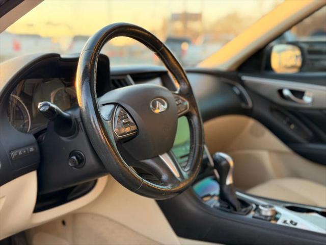 2016 INFINITI Q50 2.0t Premium