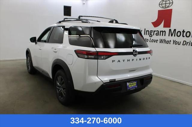 2026 Nissan Pathfinder SV