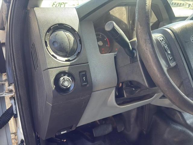 2012 Ford F-550 XL