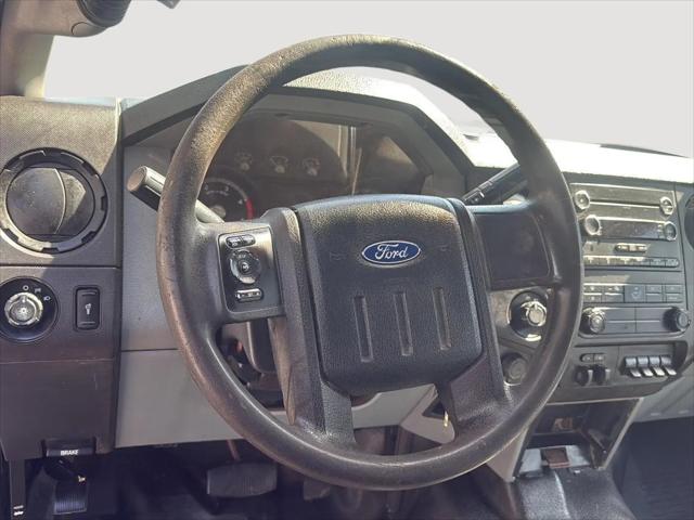 2012 Ford F-550 XL