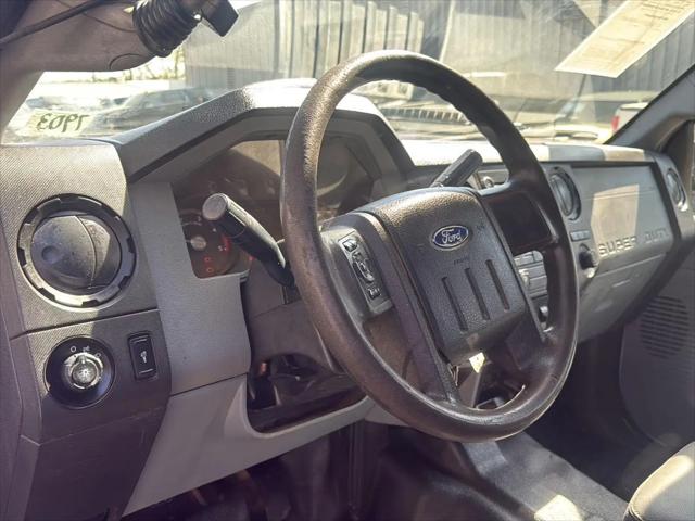 2012 Ford F-550 XL