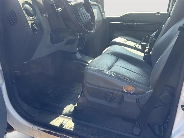 2012 Ford F-550 XL
