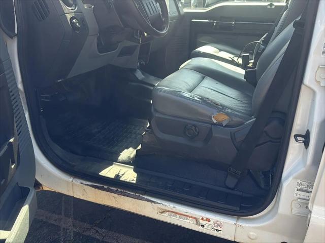 2012 Ford F-550 XL