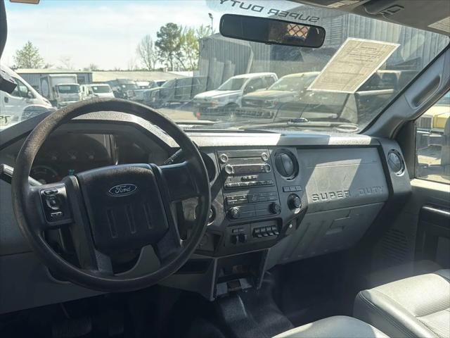 2012 Ford F-550 XL