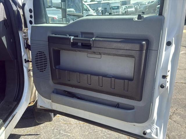 2012 Ford F-550 XL