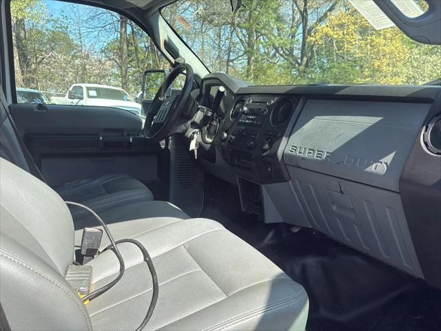 2012 Ford F-550 XL