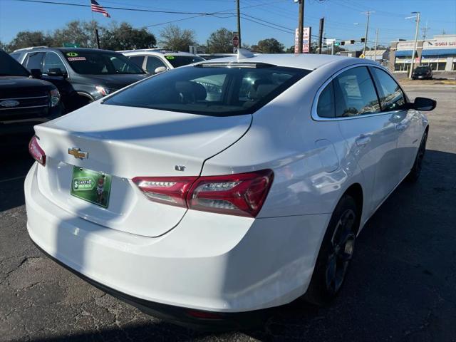 2022 Chevrolet Malibu FWD LT
