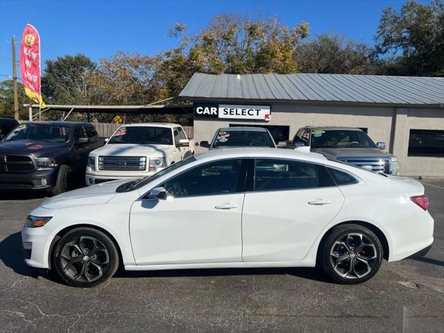 2022 Chevrolet Malibu FWD LT
