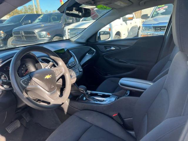 2022 Chevrolet Malibu FWD LT