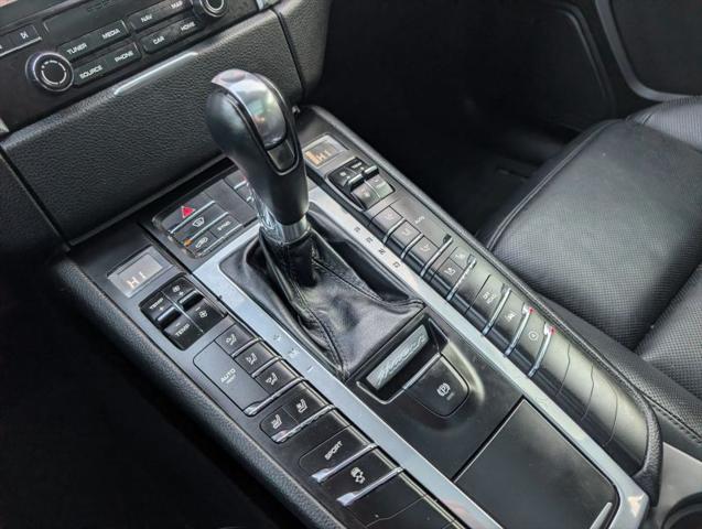 2018 Porsche Macan Sport Edition