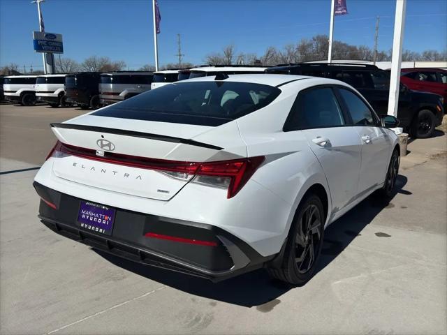 2026 Hyundai Elantra Hybrid SEL Sport
