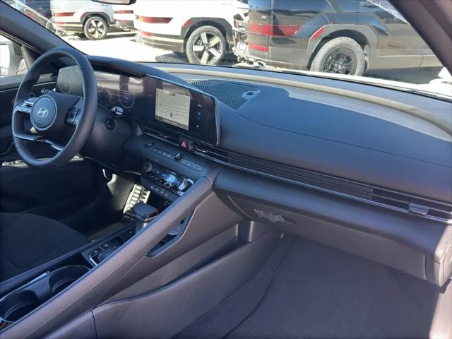 2026 Hyundai Elantra Hybrid SEL Sport