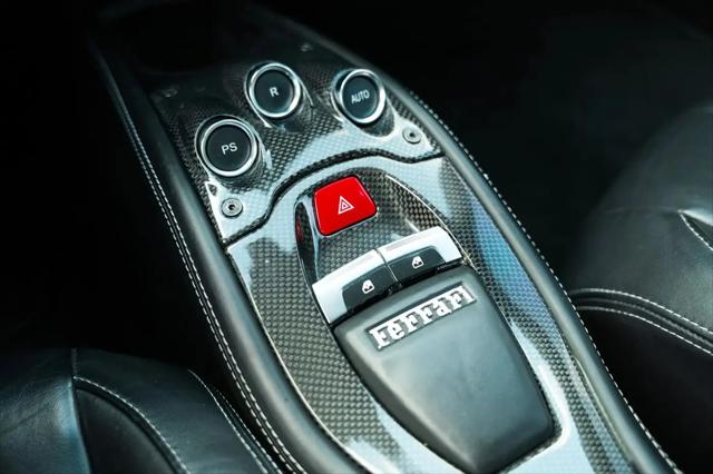 2011 Ferrari 458 Italia Italia