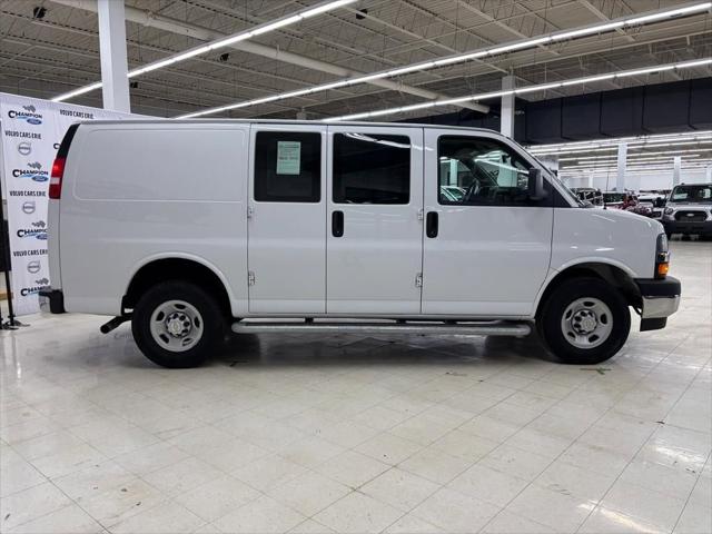 2024 Chevrolet Express Work Van