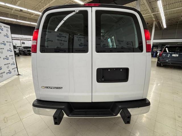 2024 Chevrolet Express Work Van