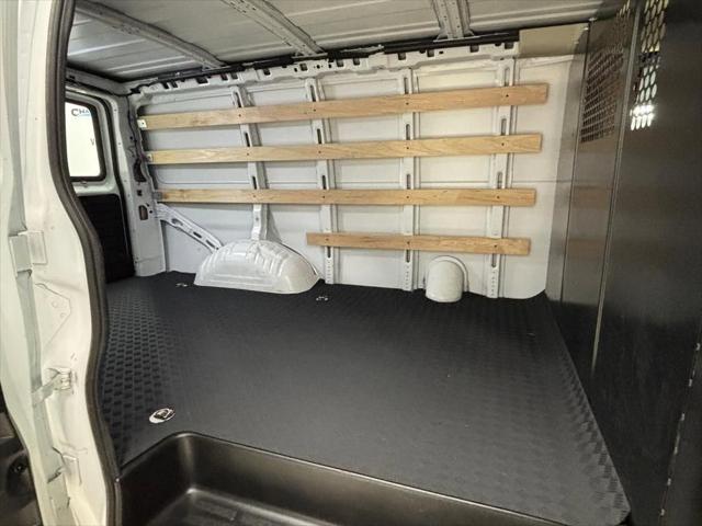 2024 Chevrolet Express Work Van