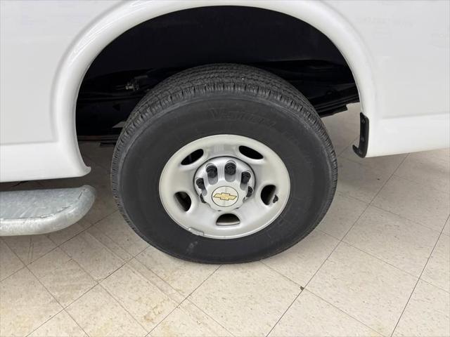 2024 Chevrolet Express Work Van
