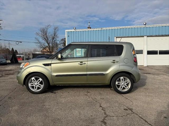 2011 Kia Soul +