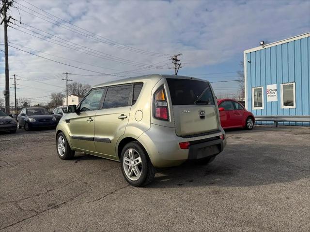 2011 Kia Soul +