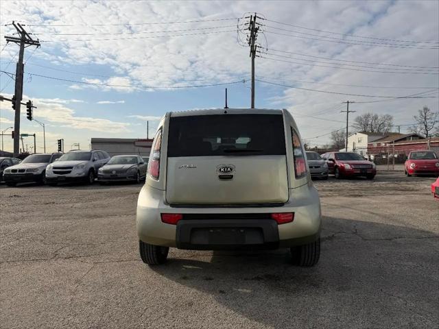 2011 Kia Soul +