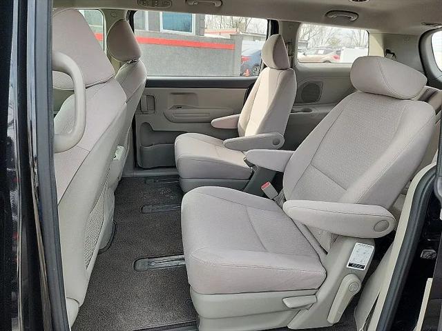 2018 Kia Sedona L