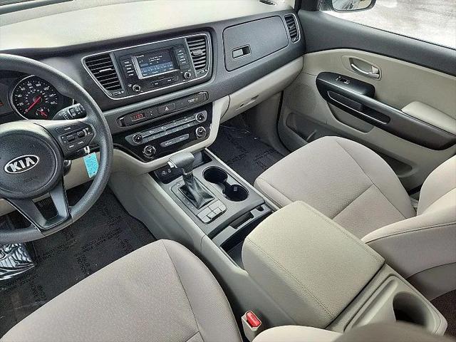 2018 Kia Sedona L