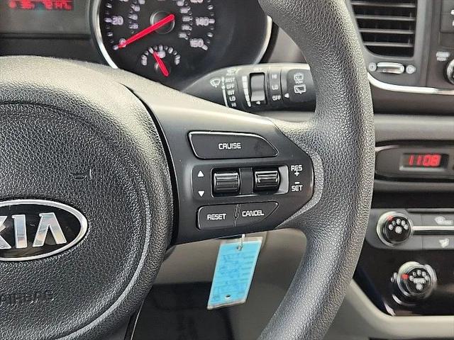 2018 Kia Sedona L