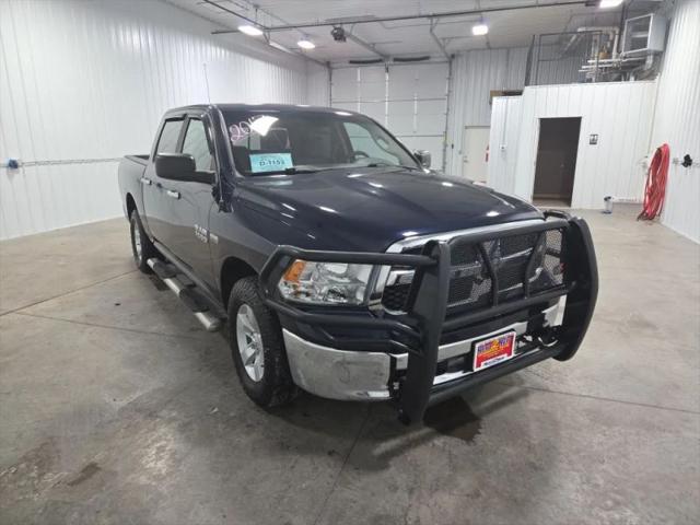 2017 Ram 1500 SLT Crew Cab 4x4 5'7" Box