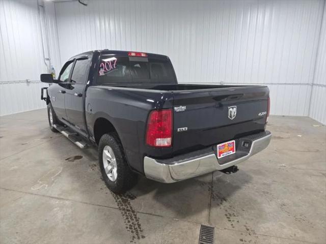 2017 Ram 1500 SLT Crew Cab 4x4 5'7" Box
