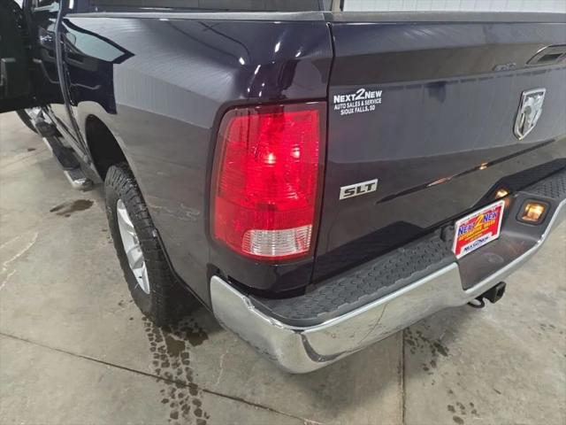 2017 Ram 1500 SLT Crew Cab 4x4 5'7" Box
