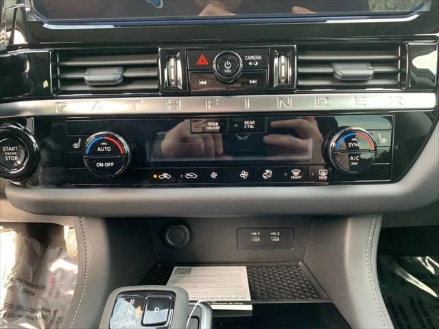 2026 Nissan Pathfinder SV